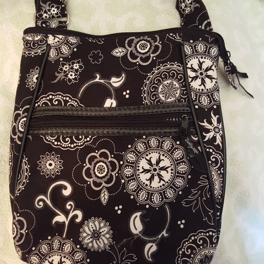 Thirty-one crossbody